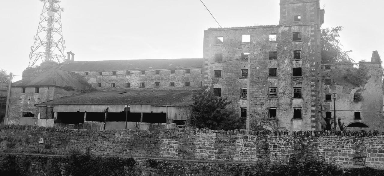 Reed Warbler Cottage Ballinrobe Exterior foto